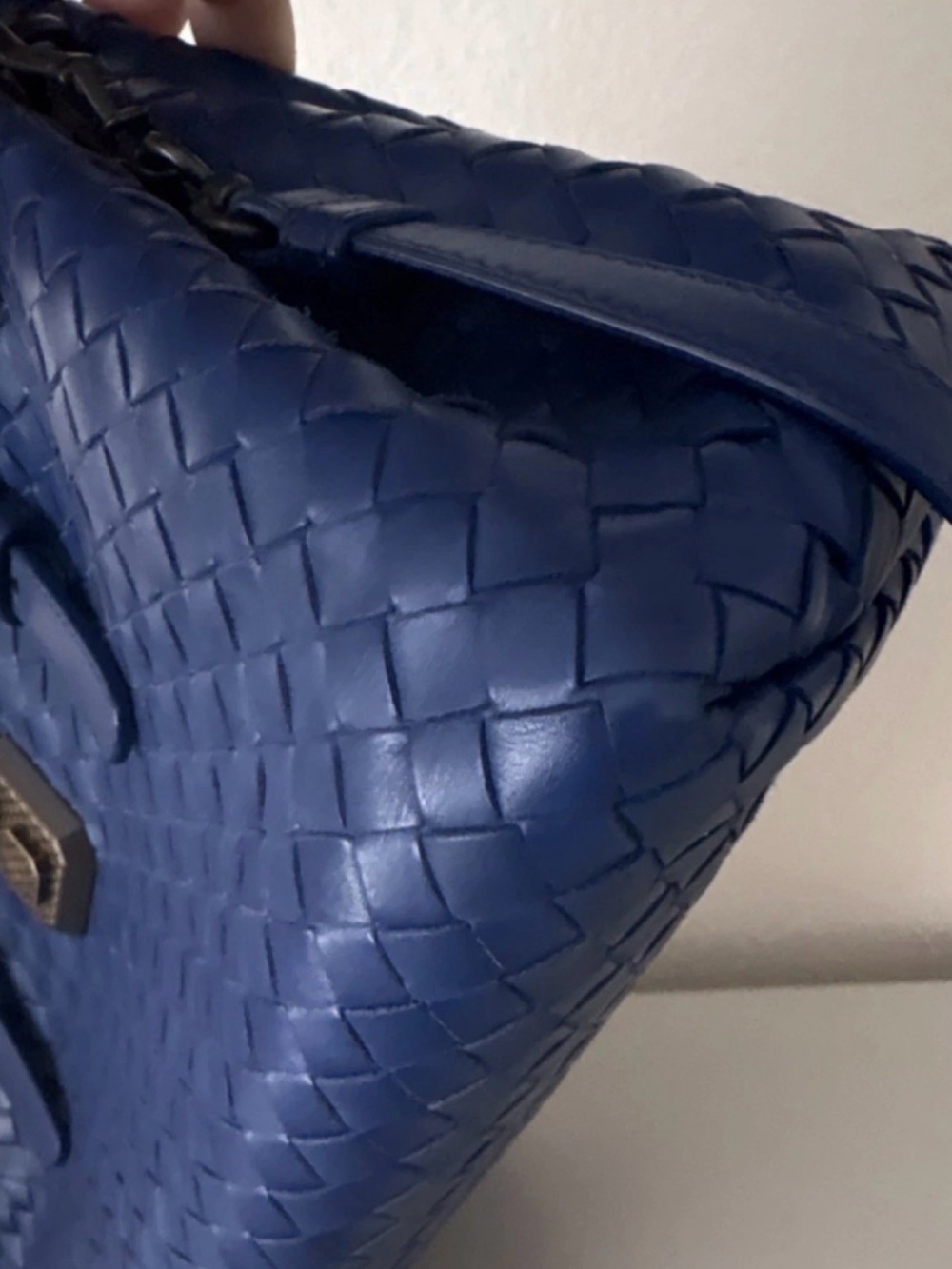 Bottega Veneta Intrecciato Leather Satchel in Navy Blue - Picture 8 of 13